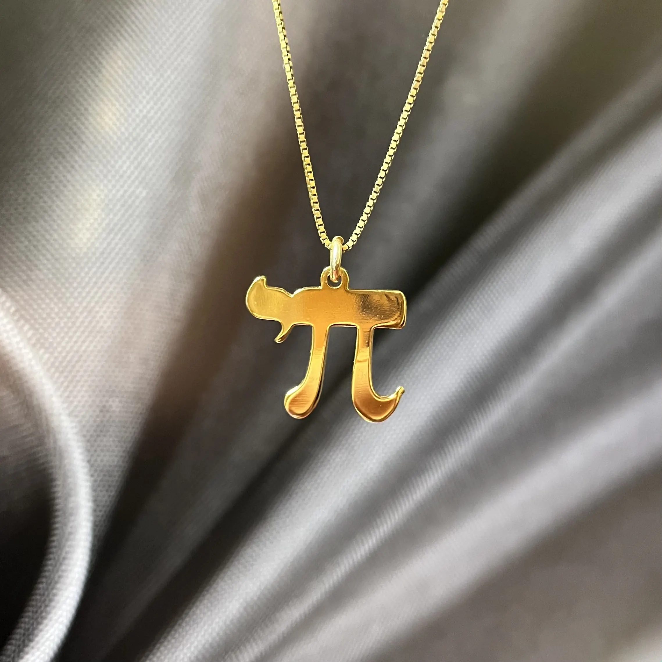 The necklace you didn't know you need